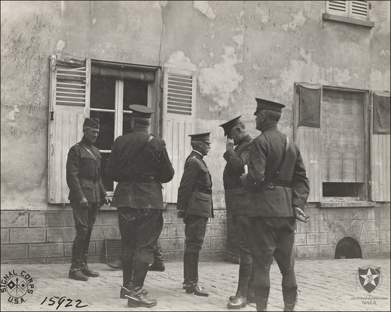 Group of officers at the American front, June 30, 1918.